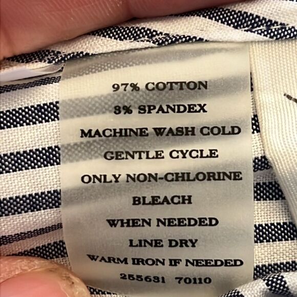 Ann Taylor Striped Button down long sleeve Shirt size 10p - Picture 7 of 7